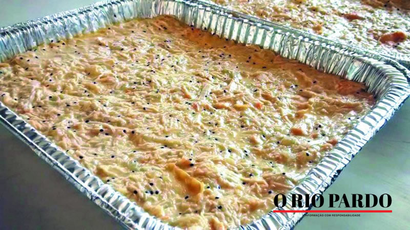 Inusitada lasanha de frango na salsa kiwi